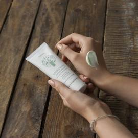 Крем-скраб интенсивный для лица и зоны декольте KLEONA, Варианты: Крем-скраб интенсивный для лица и зоны декольте, изображение 4