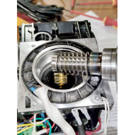 86009 Электропривод CSE 15.24-25,4 380 DES  (CWS-92SY)