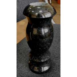 Ваза из гранита на могилу ВЗ-1-01, изображение 2