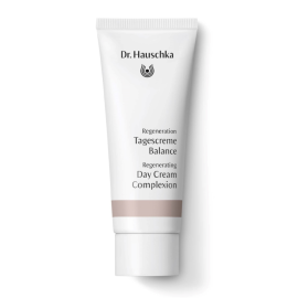 Dr. Hauschka тональный крем дневной регенерирующий