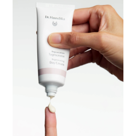 Крем регенерирующий для зрелой кожи Dr.HauschkaRegeneration Tagescreme, изображение 6