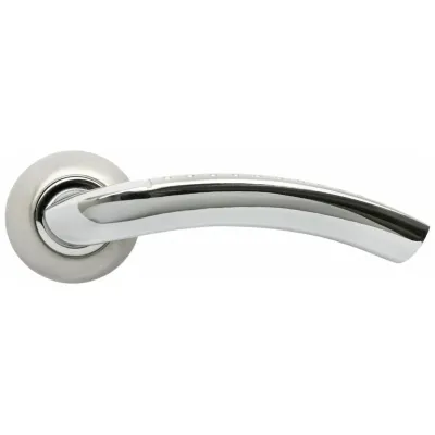 Дверная ручка на розетке RUCETTI RAP 7 SN/CP, цвет белый никель/полированный хром, изображение 2