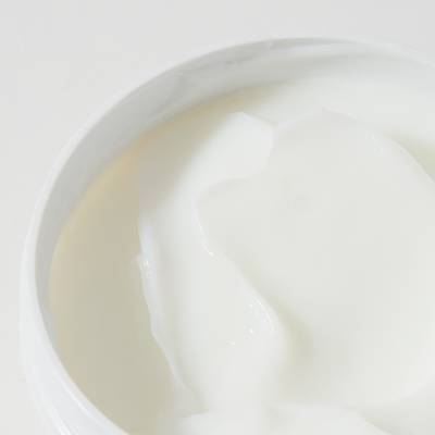 Маска "Восстанавливающая" для ослабленных и секущихся волос, с маслом ши и маслом зародышей пшеницы OZ! OrganicZone, 250 мл, Варианты: Маска для ослабленных и секущихся волос Восстанавливающая, изображение 4