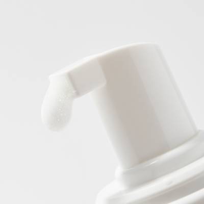 Пенка для умывания для нормальной кожи с экстрактами ромашки и мать-и-мачехи OZ! OrganicZone, 150 мл, Варианты: Пенка для умывания для нормальной кожи, изображение 4 от магазина Брами Маркет Пенка для умывания для нормальной кожи с экстрактами ромашки и мать-и-мачехи OZ! OrganicZone, 150 мл, Варианты: Пенка для умывания для нормальной кожи, изображение 4