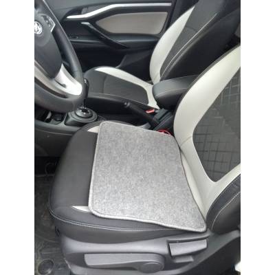 Коврик с подогревом для сидения автомобиля от прикуривателя Тепломакс 45x35 см, изображение 3