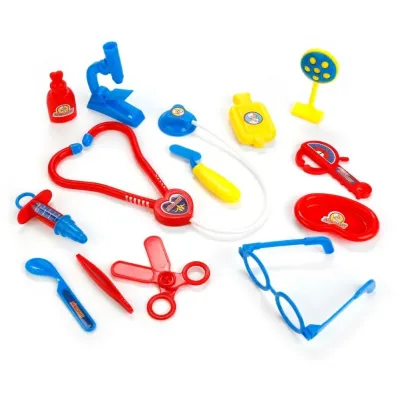 Набор "доктор Айболит" 14 предметов в чемодане