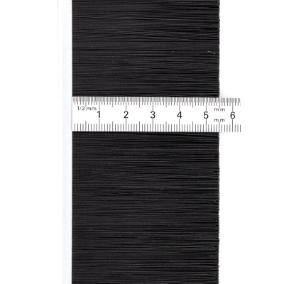 EB-1122 Щетка полосовая линейная 2500 мм (база 5) ворс высотой 45 мм PPL черный 0,25 уплотнительная промышленная для откатных ворот дверей уплотнитель от сквозняка, Высота ворса: 45, изображение 6