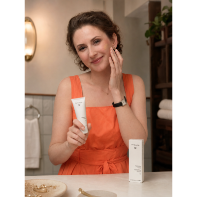 Тональный крем Dr. Hauschka, оттенок 05 мускатный орех, 30 мл, легкое покрытие, натуральная косметика, изображение 9