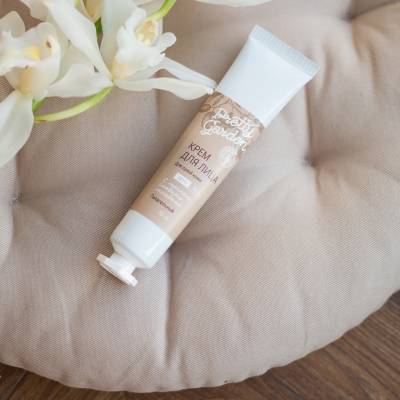 Питательный крем для сухой кожи лица, с маслом сладкого миндаля Pretty Garden, 50 мл, Варианты: Крем для сухой кожи лица, изображение 4