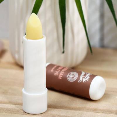 Бальзам для губ "Защитный", с ароматом шоколада Pretty Garden, 4 г, Варианты: Бальзам для губ Защитный, изображение 4