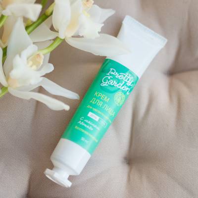 Восстанавливающий крем для чувствительной кожи лица, с маслом авокадо Pretty Garden, 50 мл, Варианты: Крем для чувствительной кожи лица, изображение 2
