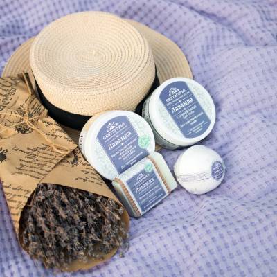 Соляной скраб для тела "Лаванда" для чувствительной кожи, с маслом сладкого миндаля и лаванды Святогорье, 170 г, Варианты: Соляной скраб для тела Лаванда, изображение 4 от магазина Брами Маркет Соляной скраб для тела "Лаванда" для чувствительной кожи, с маслом сладкого миндаля и лаванды Святогорье, 170 г, Варианты: Соляной скраб для тела Лаванда, изображение 4