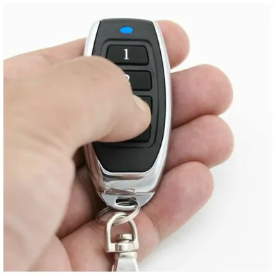 Универсальный пульт APOLLO-TOM для шлагбаумов и ворот, изображение 3 от магазина Брами Маркет Универсальный пульт APOLLO-TOM для шлагбаумов и ворот, изображение 3